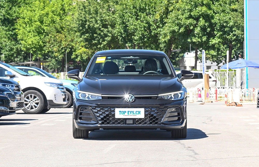imgi_3_1_3(16) 2026 Volkswagen Passat– China Export Vehicle | Electric Vehicle Import Canada - Image 1