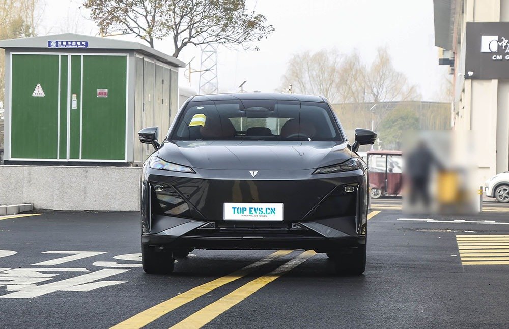 imgi_3_1_3(74) Changan Deepal S07 2026– China Export Vehicle | Direct Factory Price Canada - Image 1